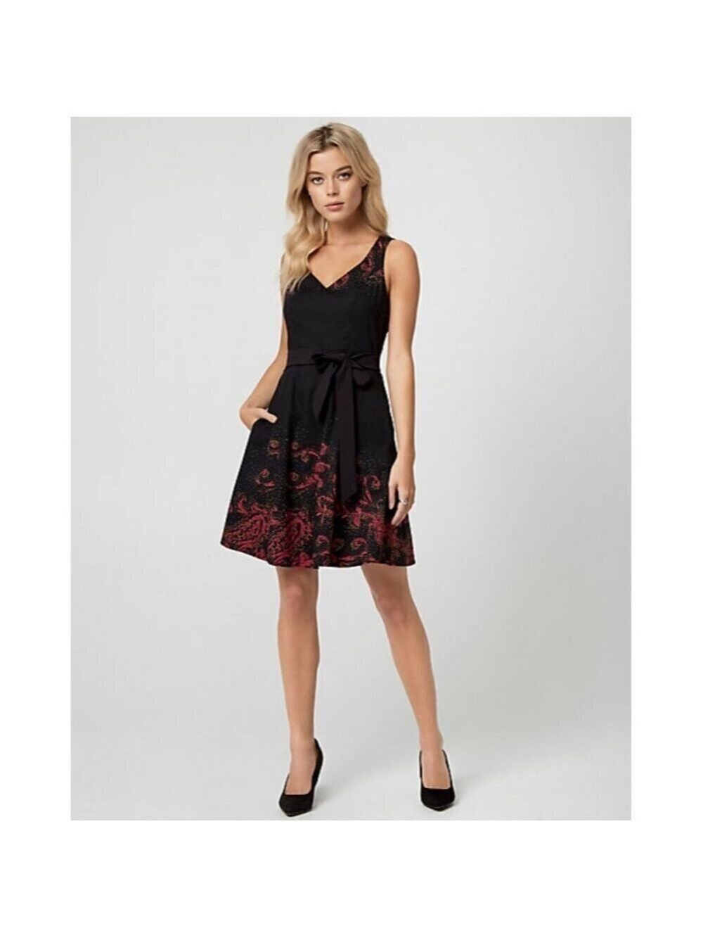 Le Chateau Abstract Print Cotton Sateen V-Neck Black / Orange Dress Size…